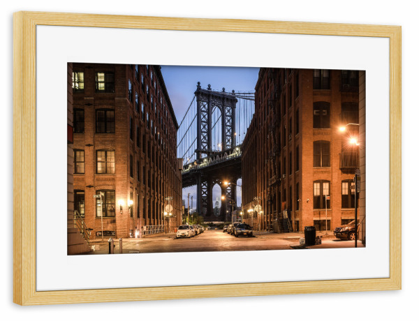 Poster mit Rahmen kiefer "Brooklyn 4 AM" artboxONE - Architektur - Manhattan,New york,Brücke,Big apple,Usa,Amerika