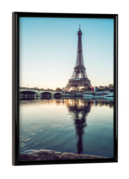 Poster mit schwarzem Rahmen "Paris Eiffelturm Blue Sky" artboxONE - Städte,Architektur - Paris,Eiffelturm,Seine