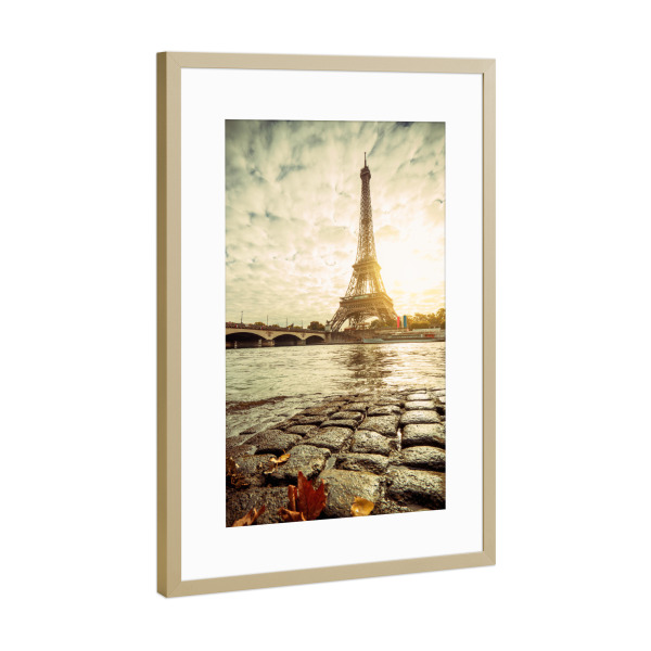 Poster mit Rahmen Gold "Paris Eiffelturm Autumn Leaves" artboxONE - Städte - Paris,Eiffelturm,Seine