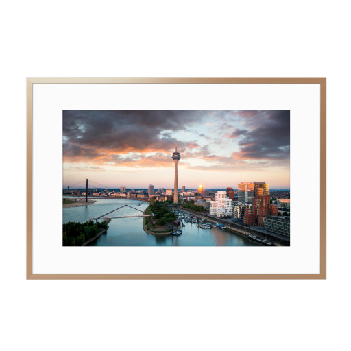 Düsseldorf Medienhafen Skyline