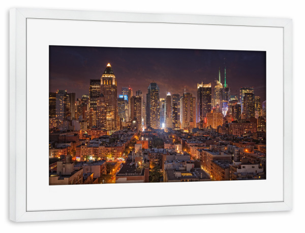 Poster mit Rahmen weiß "Manhattan Nightview" artboxONE - Städte,Städte / New York,Reise,Architektur,Reise / Länder