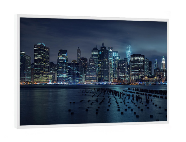 Poster mit weißem Rahmen "New York by Night" artboxONE - Städte,Städte / New York,Reise,Architektur,Reise / Länder