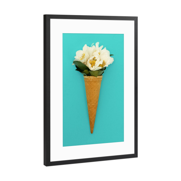 Poster mit Rahmen Schwarz (Metallic) "Ice Cream Bouquet" artboxONE - Floral,Essen & Trinken - Blumen,Eiscreme,Sommer,Urlaub,Blüte