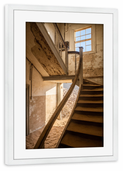 Poster mit Rahmen weiß "Stairway" artboxONE - Städte,Natur,Reise,Abstrakt,Architektur,Stillleben,Reise / Länder