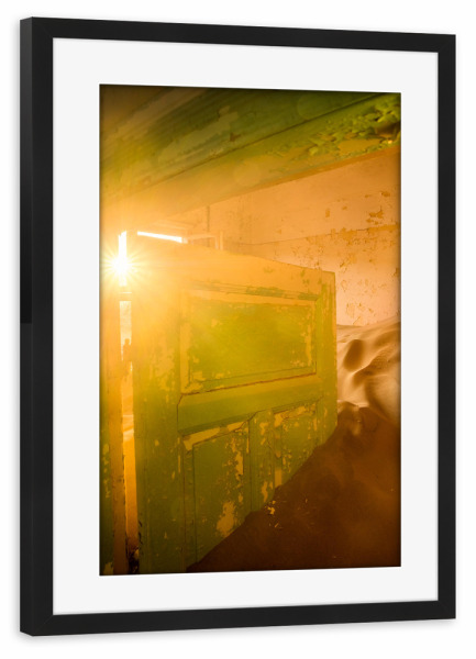 Poster mit Rahmen schwarz "Restroom" artboxONE - Städte,Natur,Reise,Abstrakt,Architektur,Stillleben,Reise / Länder
