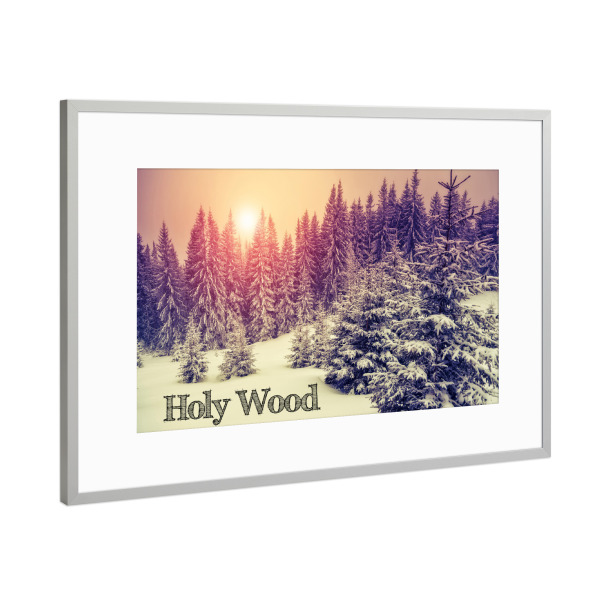 Poster mit Rahmen Silber "Holy Wood" artboxONE - Typografie,Weihnachten - Wald,Weihnachten,Schnee,Tannenbaum