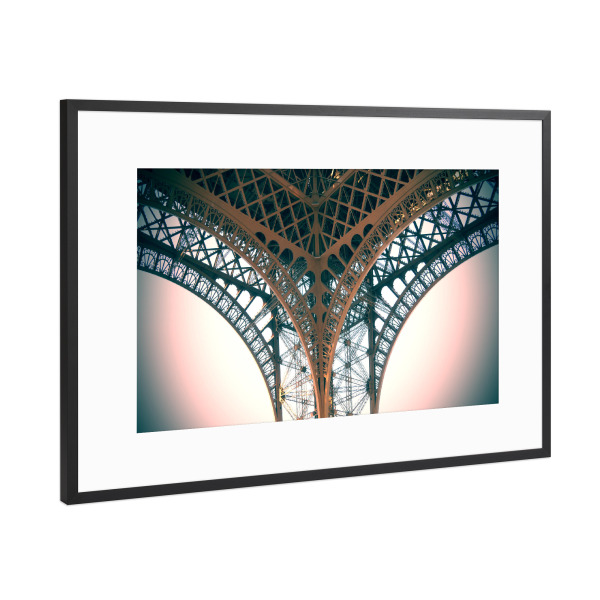 Poster mit Rahmen Schwarz (Metallic) "Eiffel Tower Paris 6" artboxONE - Architektur,Städte / Paris