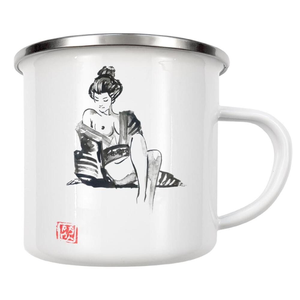Emaille Tasse "Geisha am Strand" artboxONE - Menschen,Schwarzweiß,Reise / Asien - Geisha,Sumie,Japan,Nackt,Kimono,Frau,Schwarzweiß