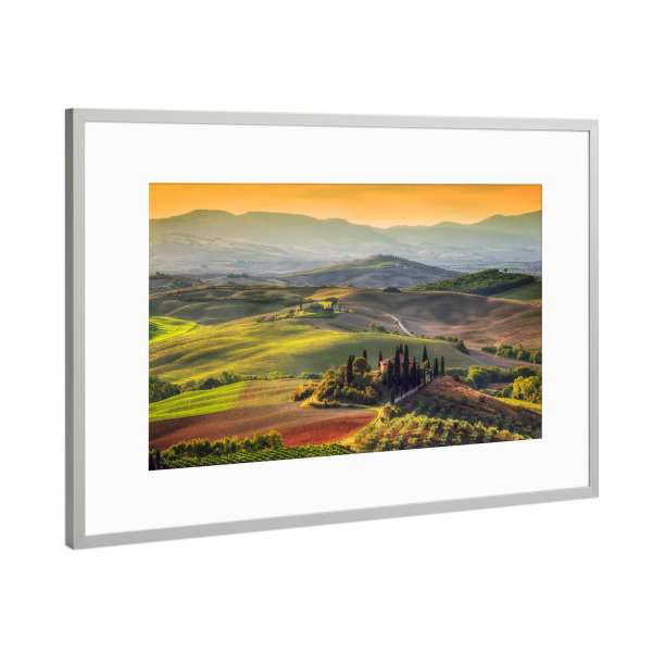 Poster mit Rahmen Silber "Tuscany landscape at sunrise 2" artboxONE - Reise