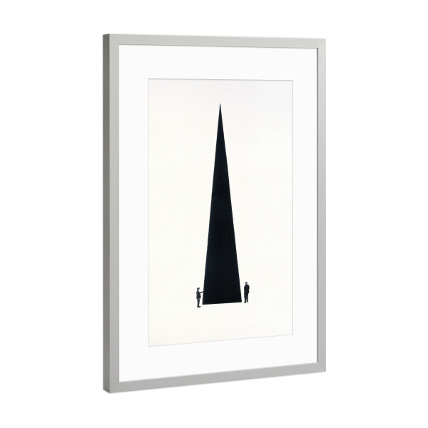 Poster mit Rahmen Silber "Monument" artboxONE - Abstrakt,Schwarzweiß,Architektur - Minimal,Blackandwhite,Surreal,Leute,Gebäude,Winzig,Zwerge,Dreieck