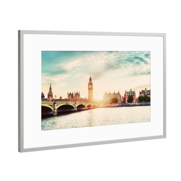 Poster mit Rahmen Silber "Big Ben, Westminster Bridge on River Thames in London, the UK. Vintage" artboxONE - Städte,Städte / London,Reise