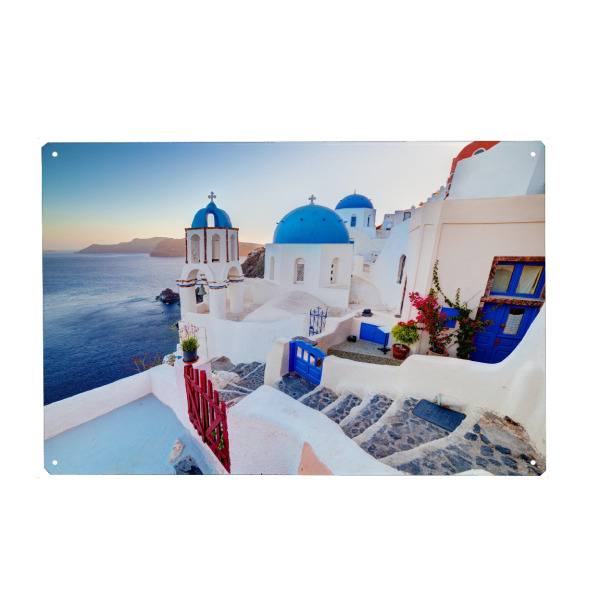 Metall Poster "Oia town on Santorini island, Greece at sunset. Rocks on Aegean" artboxONE - Reise