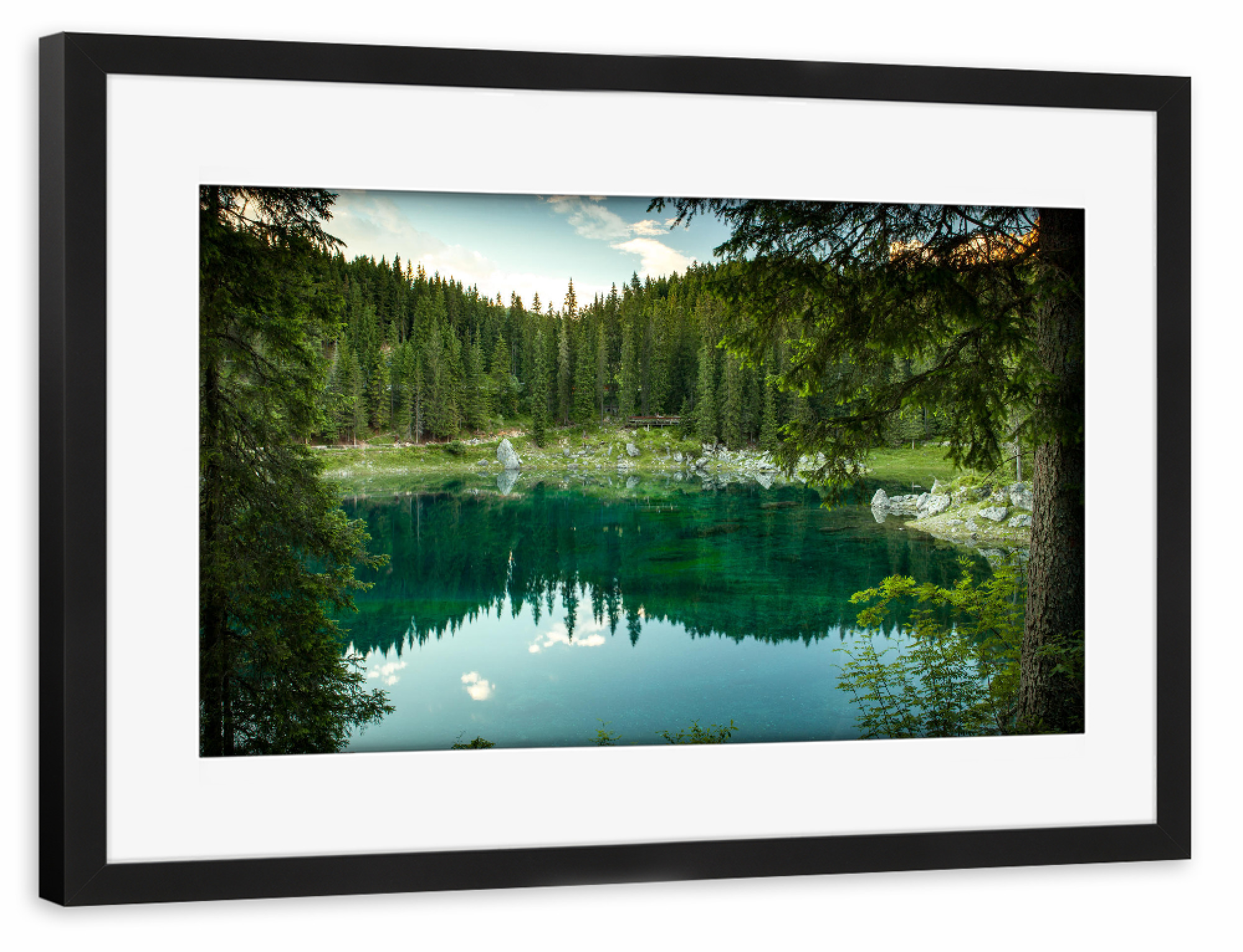Poster mit Rahmen schwarz "Quite view" artboxONE - Natur - See,Carezza,Dolomiten,Bäume,Italien