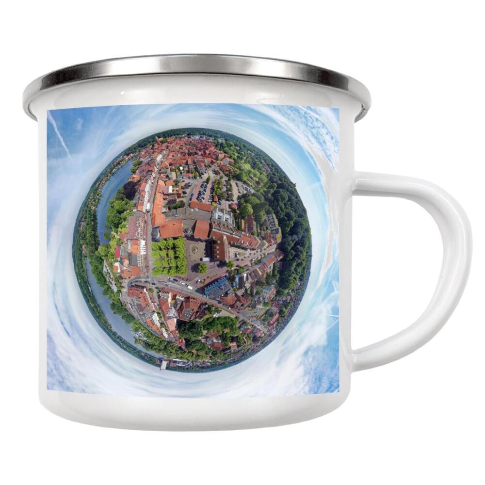 Emaille Tasse "Mölln - Altstadt Marktplatz" artboxONE - Städte,Natur,Reise,Architektur,Städte / Weitere