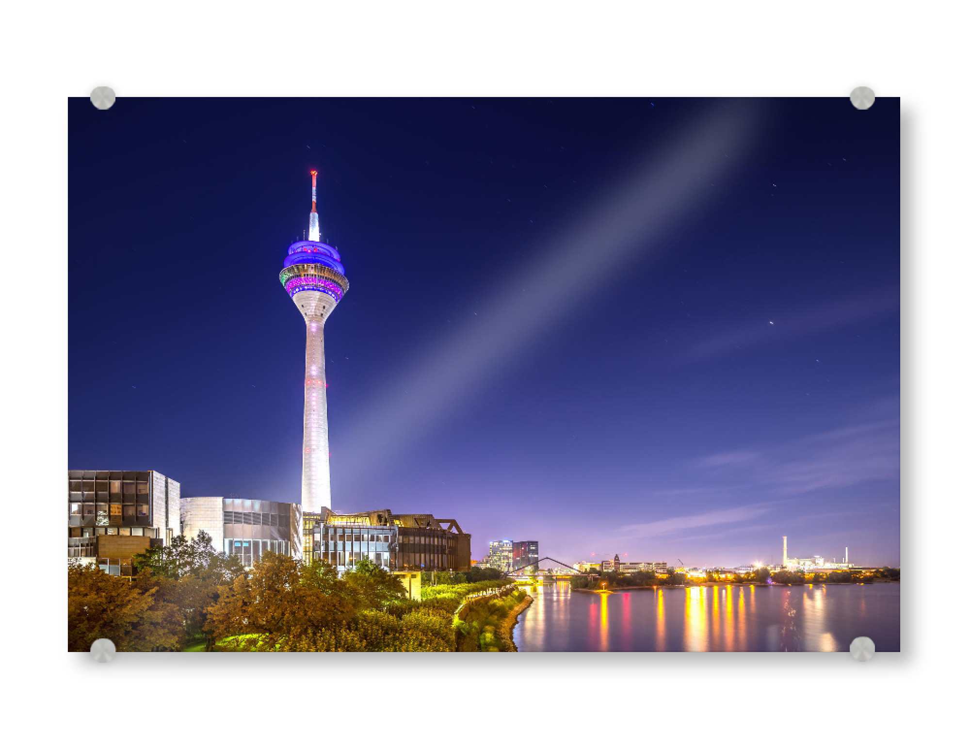 Acrylglasbild "Düsseldorfer Rheinturm III" artboxONE - Städte,Architektur,Städte / Düsseldorf