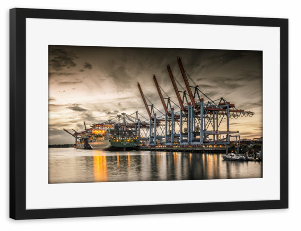 Poster mit Rahmen schwarz "Waltershofer Hafen VI" artboxONE - Städte,Städte / Hamburg