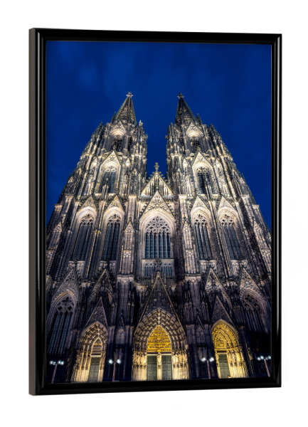 Poster mit schwarzem Rahmen "KÖLNER DOM BEI NACHT" artboxONE - Städte,Städte / Köln,Architektur
