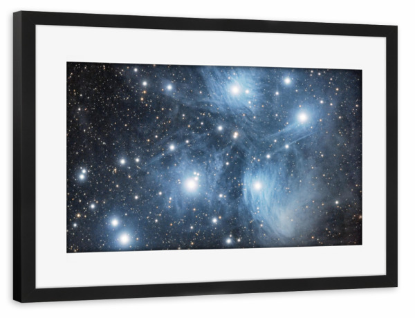 Poster mit Rahmen schwarz "Die Plejaden - Messier 45" artboxONE - Natur,Fiktion,Galaxy
