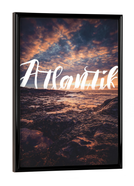 Poster mit schwarzem Rahmen "Atlantik" artboxONE - Typografie,Natur,Reise,Reise / Strand und Meer