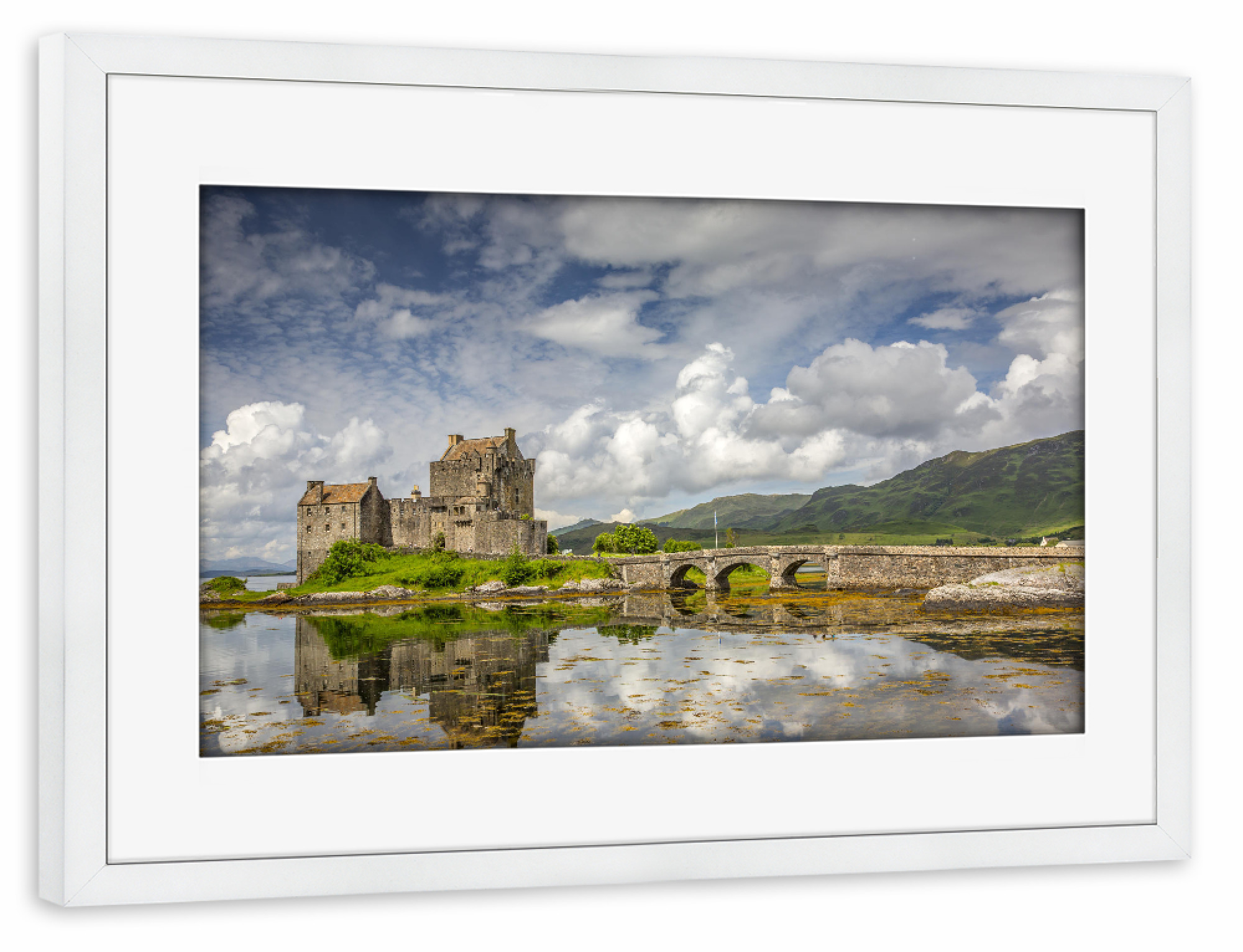 Poster mit Rahmen weiß "Eilean Donan Castle" artboxONE - Natur,Reise