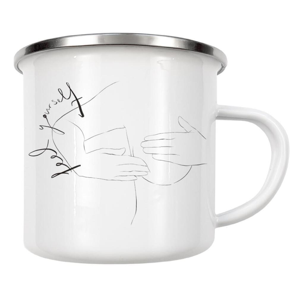 Emaille Tasse "Feel yourself" artboxONE - Typografie,Menschen - Feel,Yourself,Frau,Mensch,Mädchen,Abtasten,Vorsorge,Prävention,Minimalistisch