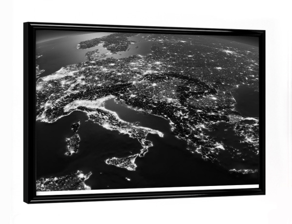 Poster mit schwarzem Rahmen "Southern Europe Photograph Night View Black and White" artboxONE - Städte,Reise,Schwarzweiß,Reise / Länder