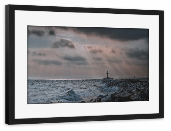 Poster mit Rahmen schwarz "Molenfeuer Sassnitz" artboxONE - Natur,Reise / Strand und Meer