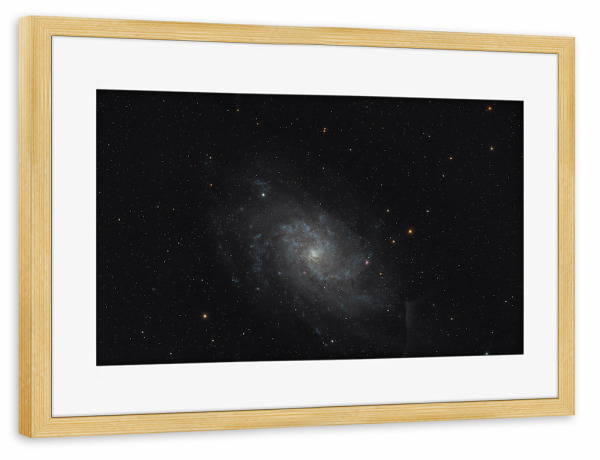 Poster mit Rahmen kiefer "Spiralgalaxie M33" artboxONE - Natur,Fiktion,Galaxy