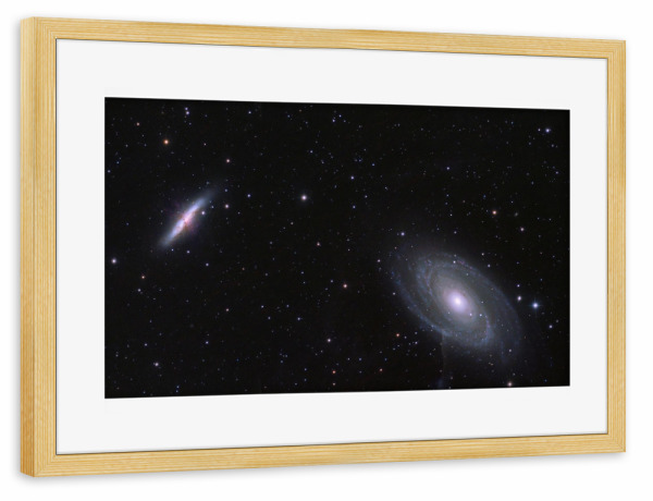 Poster mit Rahmen kiefer "Bodes Galaxien" artboxONE - Natur,Fiktion,Galaxy