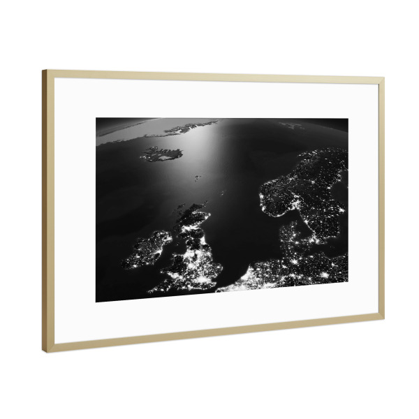 Poster mit Rahmen Gold "Northern Europe Night View From Space 2" artboxONE - Natur,Schwarzweiß,Galaxy