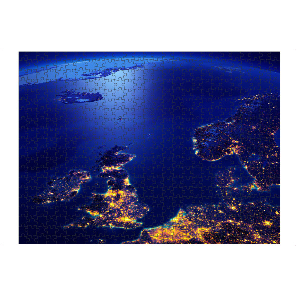 Puzzle Ravensburger "Northern Europe Night View From Space" artboxONE - Natur,Galaxy