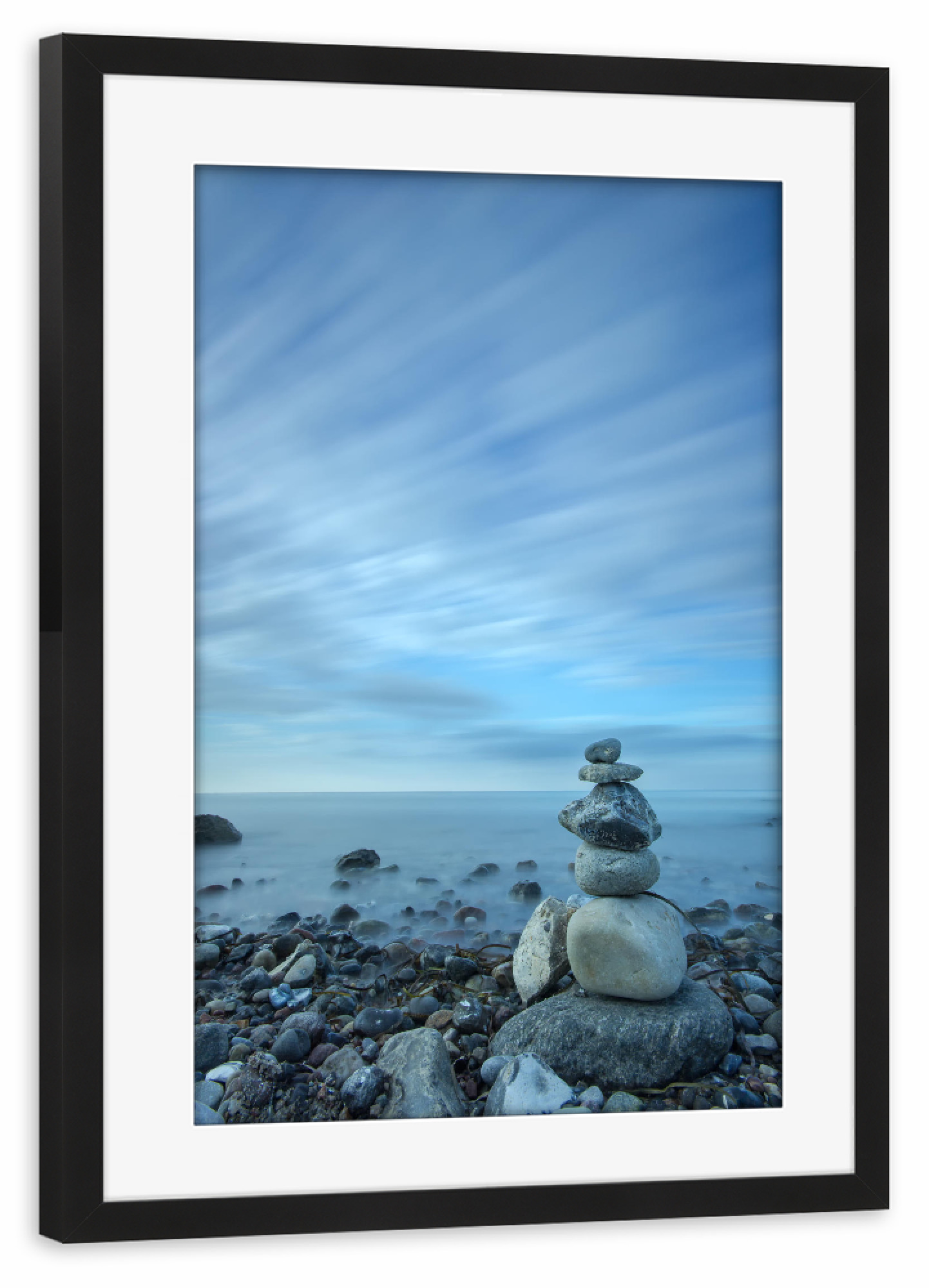 Poster mit Rahmen schwarz "Stein auf Stein am Meer" artboxONE - Natur,Reise,Reise / Strand und Meer
