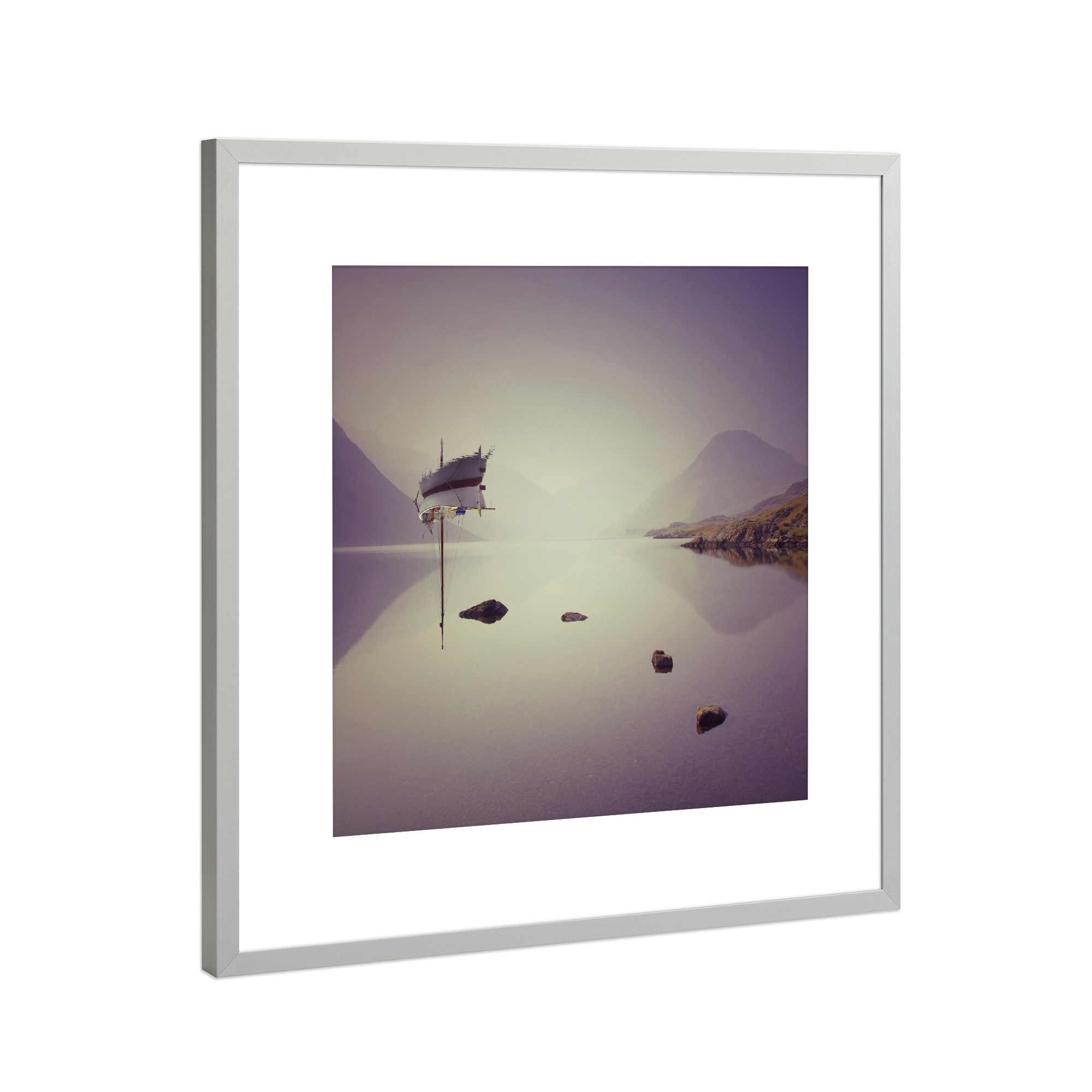 Poster mit Rahmen Silber "Broken equability" artboxONE - Natur,Abstrakt - Boot,See,Surreal,Nebel,Boot,See,Wasser,Abstrakt,Verkehrtewelt,Aufdemkopf