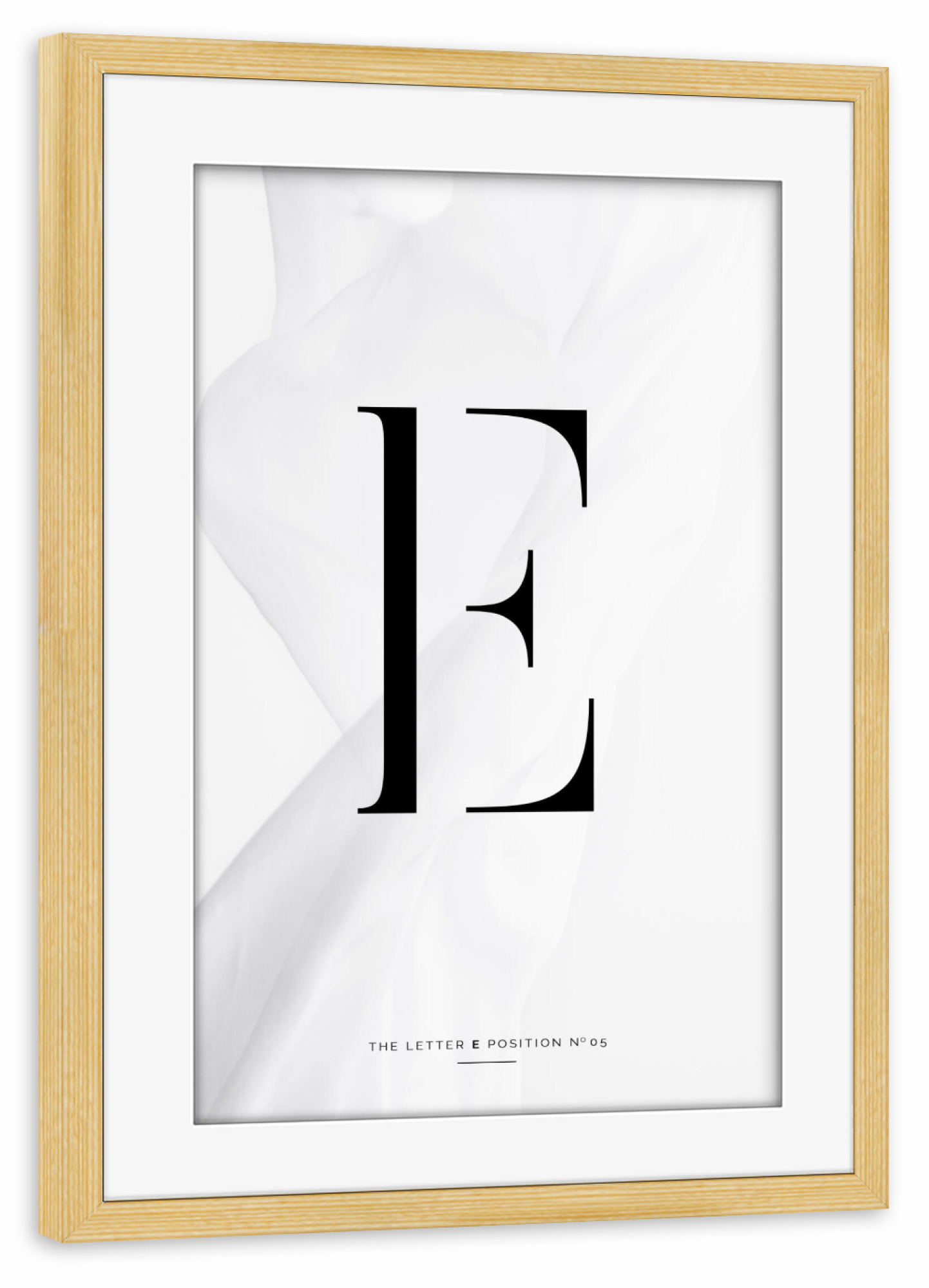 Poster mit Rahmen kiefer "BLACK LETTER COLLECTION | E" artboxONE - Schwarzweiß,Buchstaben,Buchstaben / E