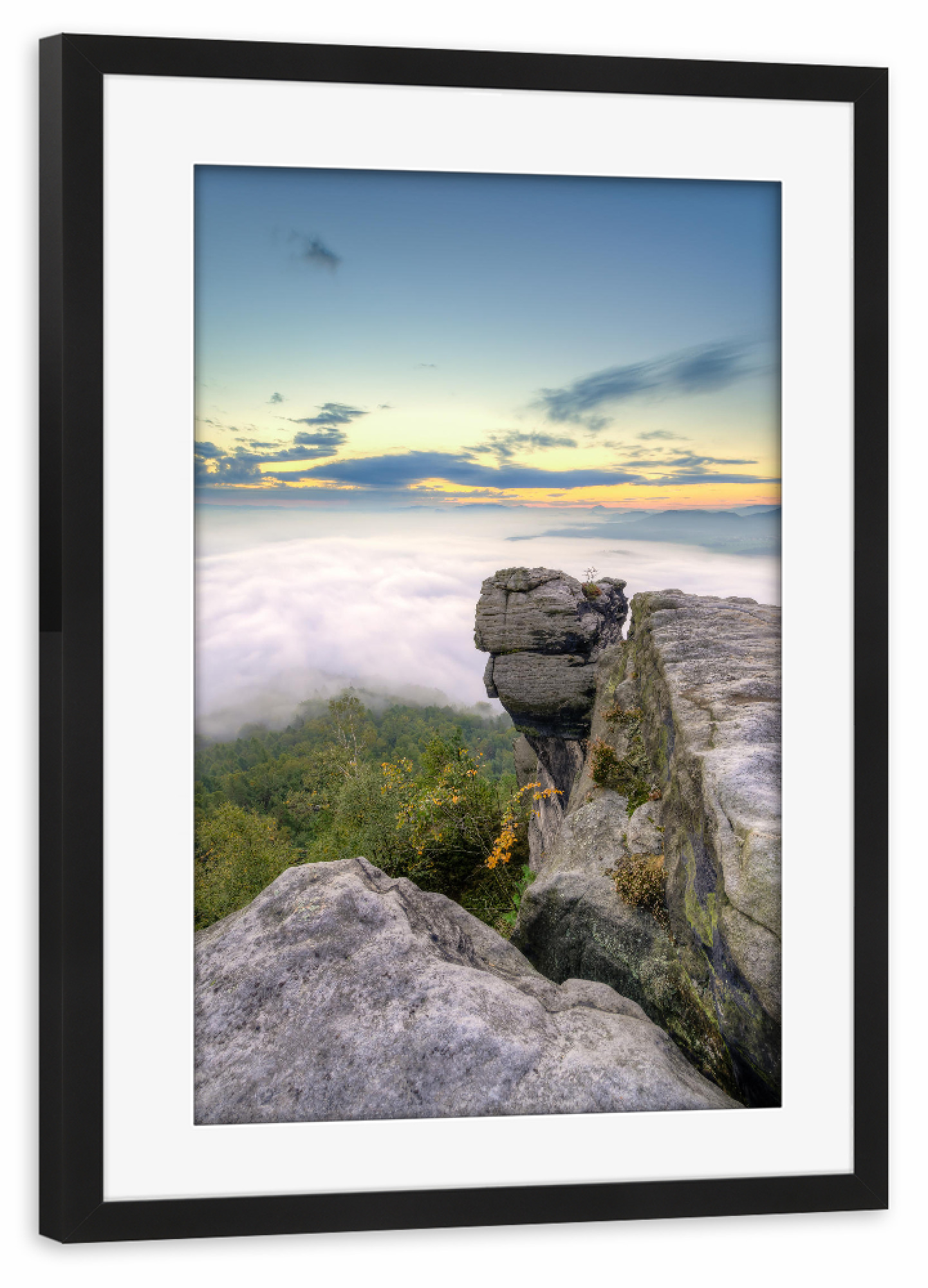 Poster mit Rahmen schwarz "Nebel zieht auf im Elbsandsteingebirge" artboxONE - Natur,Reise,Reise / Länder