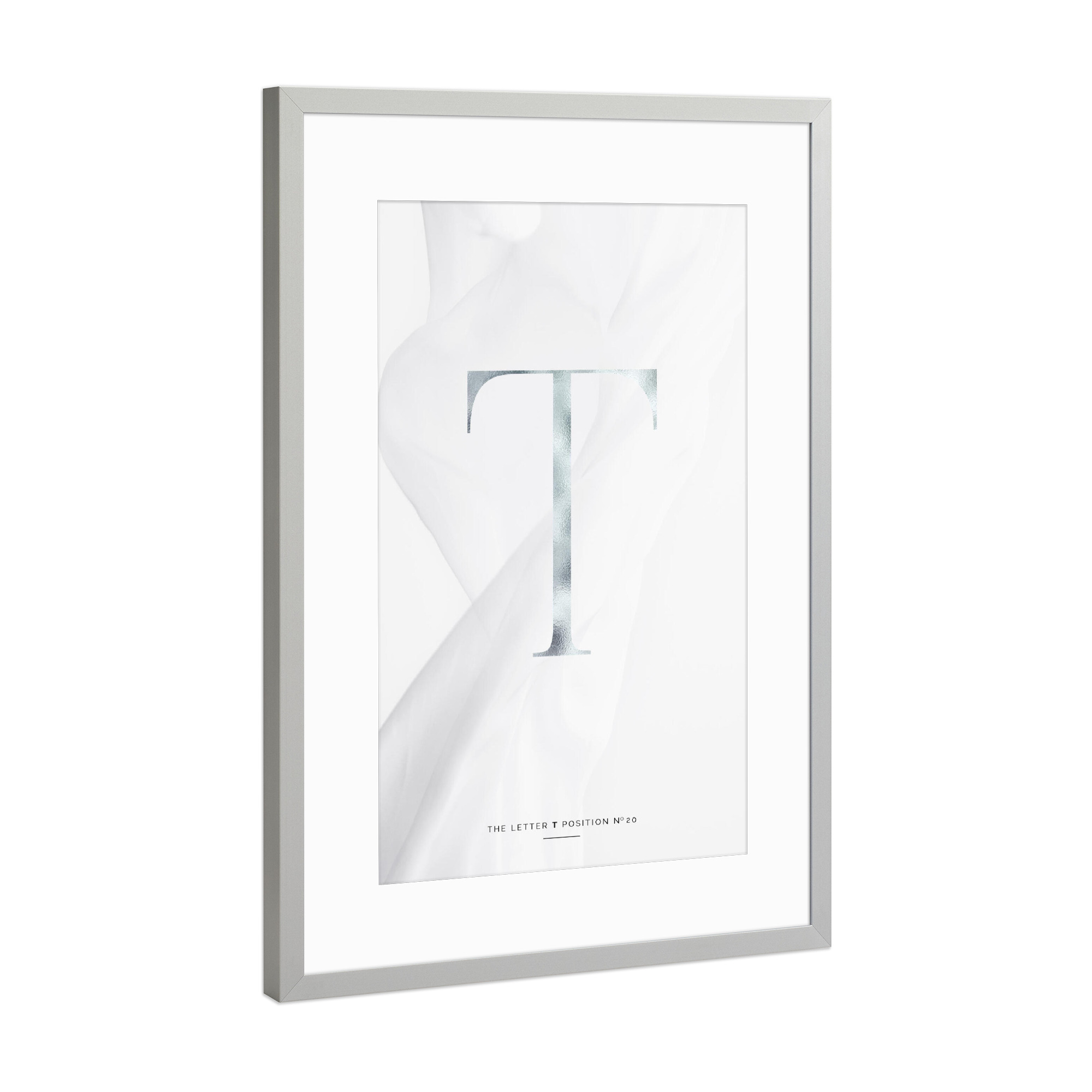 Poster mit Rahmen Silber "SILBER LETTER COLLECTION | T" artboxONE - Schwarzweiß,Buchstaben,Buchstaben / T