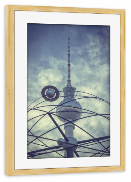 Poster mit Rahmen kiefer "Fernsehturm" artboxONE - Städte,Städte / Berlin,Architektur