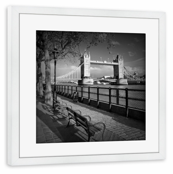 Poster mit Rahmen weiß "LONDON Tower Bridge" artboxONE - Städte,Städte / London,Schwarzweiß,Reise / Länder
