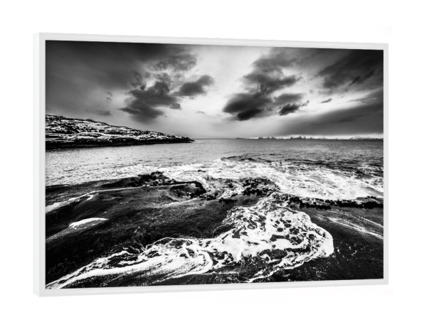 Poster mit weißem Rahmen "Wilde Küste" artboxONE - Natur,Schwarzweiß,Reise / Strand und Meer