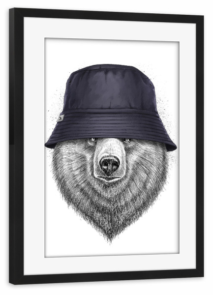 Poster mit Rahmen schwarz "Bear in hat" artboxONE - Natur,Tiere,Schwarzweiß,Fashion