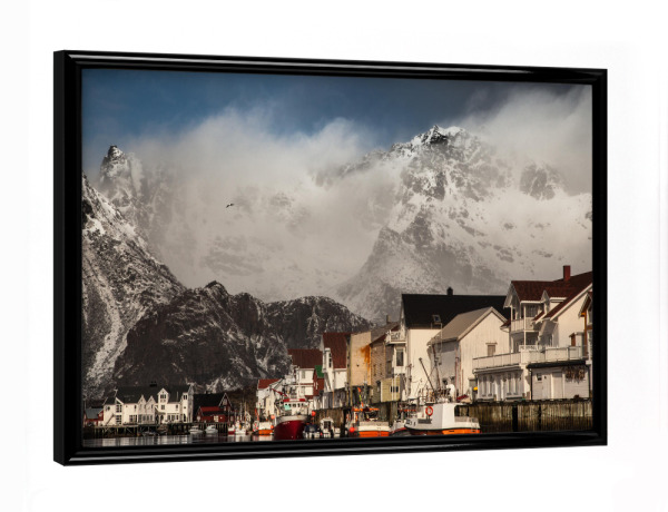 Poster mit schwarzem Rahmen "Lofoten Village" artboxONE - Natur,Reise,Architektur