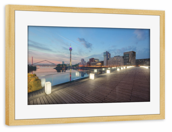 Poster mit Rahmen kiefer "Medienhafen Düsseldorf 3" artboxONE - Reise,Städte / Düsseldorf