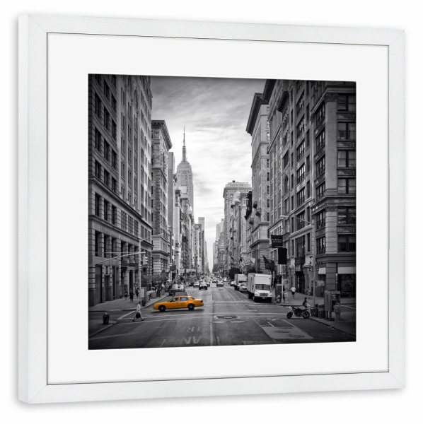 Poster mit Rahmen weiß "NEW YORK CITY 5th Avenue 2" artboxONE - Städte,Städte / New York,Reise,Schwarzweiß,Architektur,Automobile,Reise / Länder