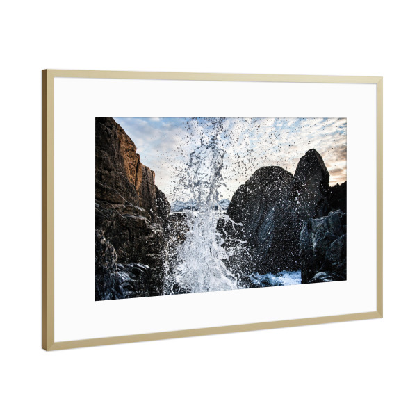 Poster mit Rahmen Gold "Splash!" artboxONE - Natur,Reise / Strand und Meer