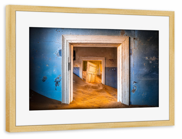 Poster mit Rahmen kiefer "Famous Kolmanskop" artboxONE - Reise,Architektur,Geometrie,Reise / Afrika
