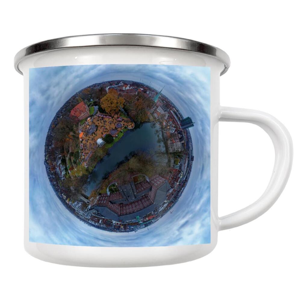 Emaille Tasse "Weihnachtsmarkt - Bergedorf" artboxONE - Städte,Städte / Hamburg,Reise,Architektur,Reise / Länder