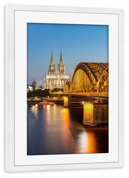 Poster mit Rahmen weiß "Ein Sommerabend in Köln" artboxONE - Städte / Köln,Reise,Architektur