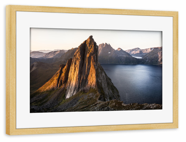 Poster mit Rahmen kiefer "The Sunrise Mountain" artboxONE - Natur,Reise,Reise / Länder