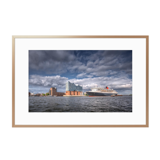 Elbphilharmonie & Queen Mary 2