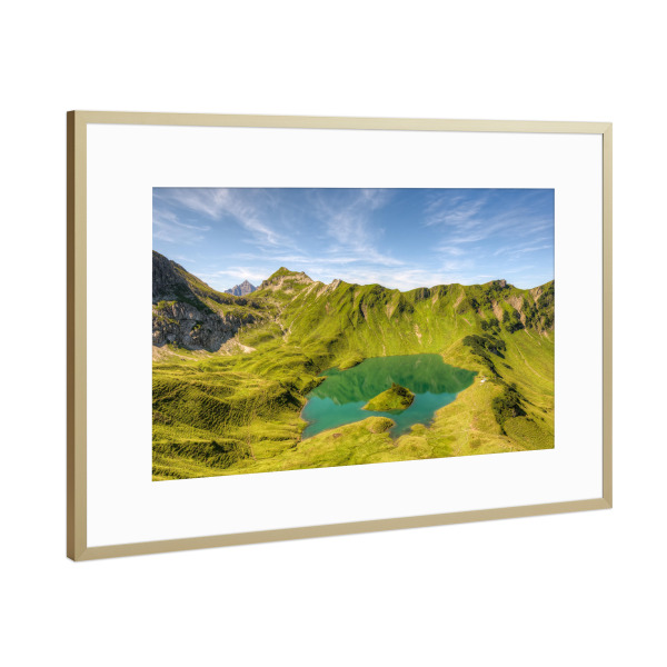 Poster mit Rahmen Gold "Der Schrecksee im Allgäu" artboxONE - Natur,Reise